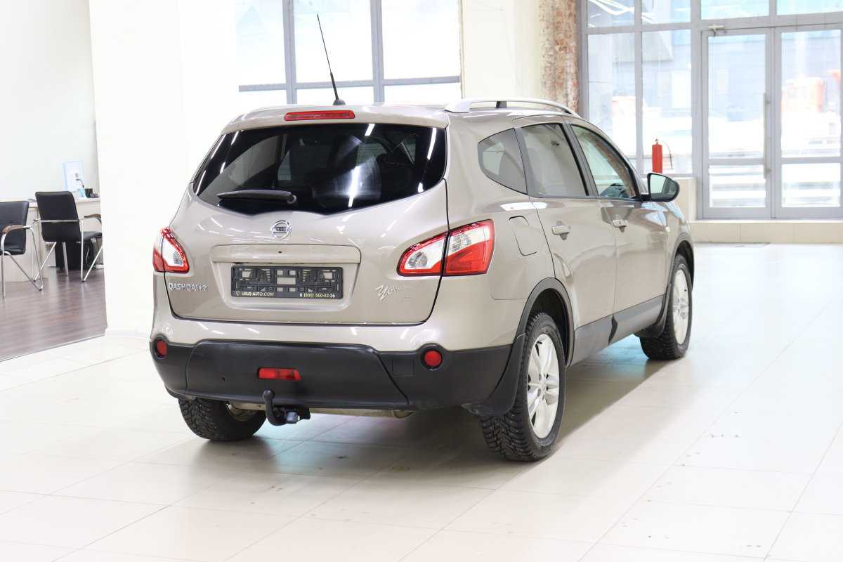 Купить Nissan Qashqai+2 Вариатор 2012 с пробегом 72472 км низкие цены на  б/у автомобили в Сосновом Боре - Урус Экспер