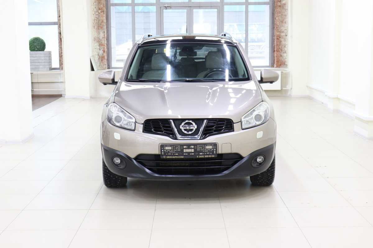 Купить Nissan Qashqai+2 Вариатор 2012 с пробегом 72472 км низкие цены на  б/у автомобили в Сосновом Боре - Урус Экспер